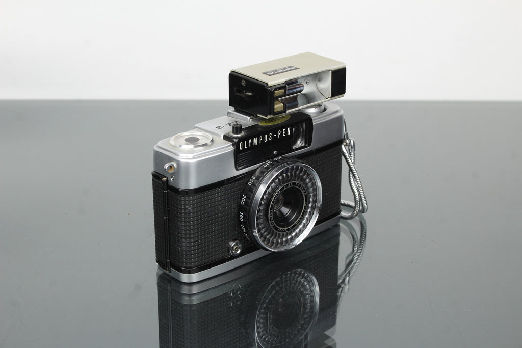 Olympus pen EE-3 Half frame