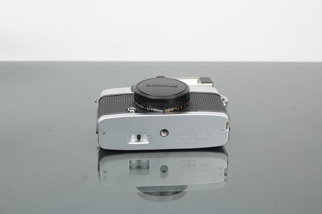 Olympus pen EE-3 Half frame