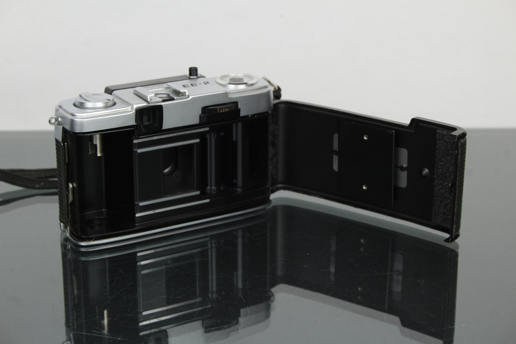 Olympus PEN EE-2