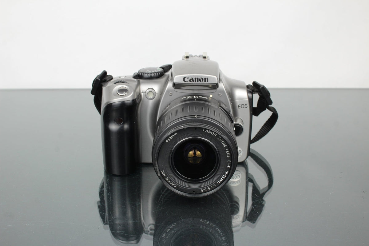 Canon 300D Digital + EFS 18 - 55mm 1:3.5 - 5.6 - Dutch|Thrift