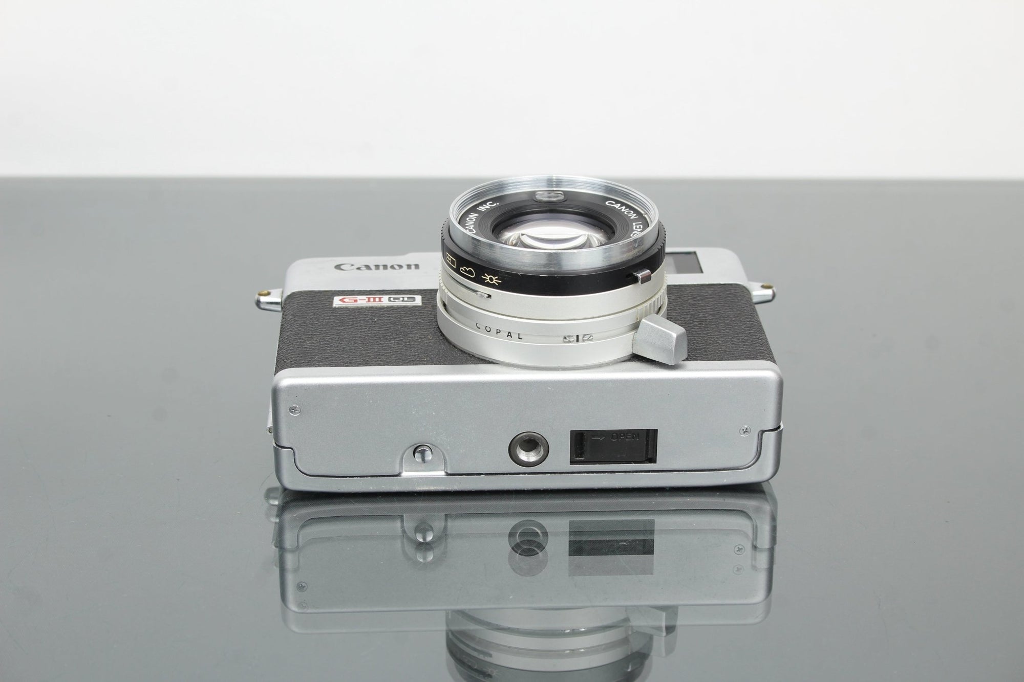 Canon Canonet QL17 GIII - Dutch|Thrift