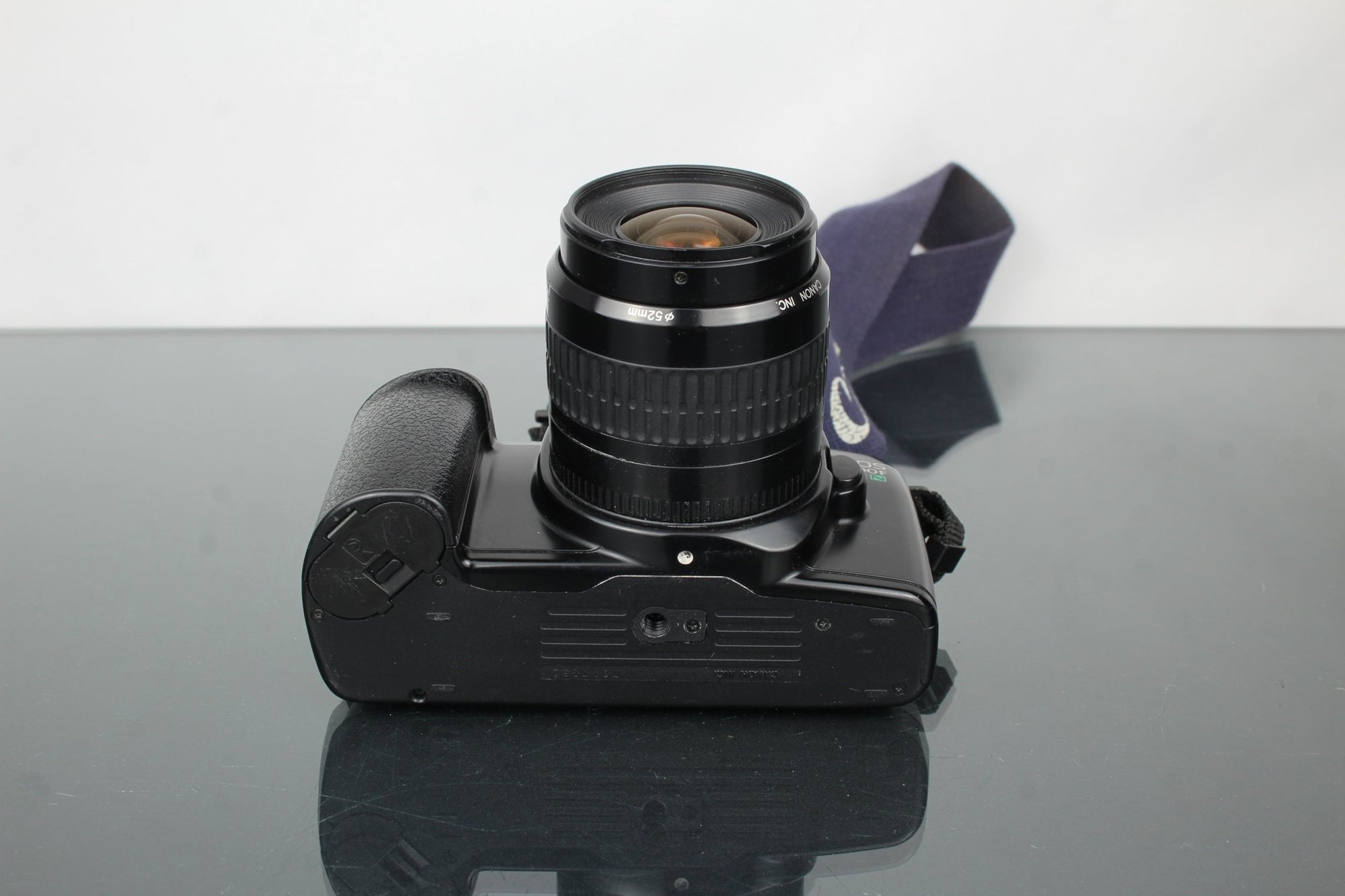 Canon EOS 1000F N + Canon 35 - 80mm 1:4 - 5.6 lens - Dutch|Thrift