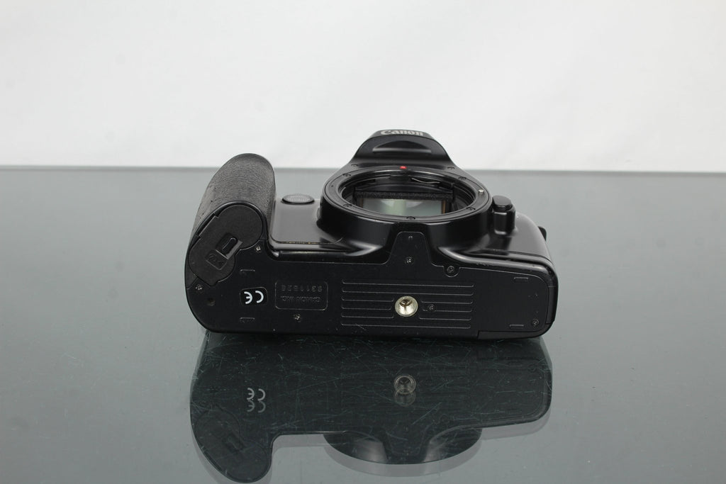 Canon EOS500 - Dutch|Thrift