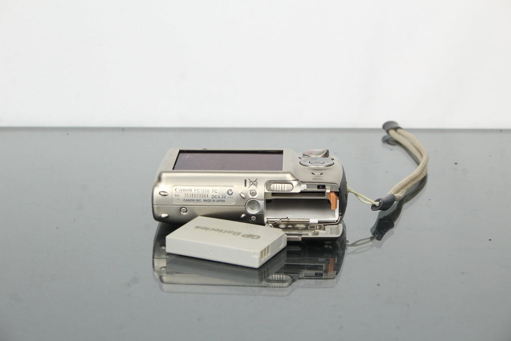 Canon Ixus 900 Ti - Dutch|Thrift