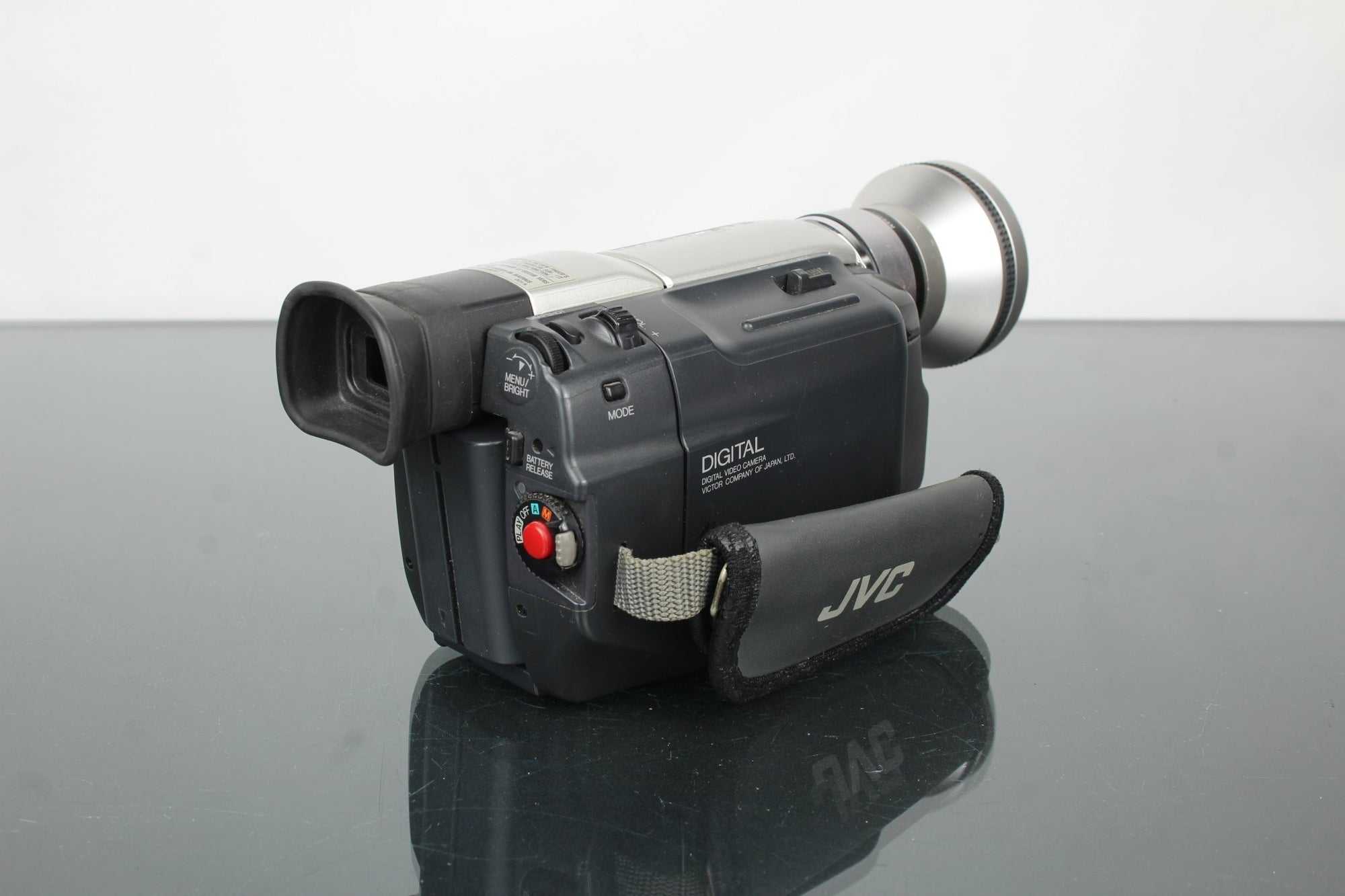 JVC GR - DVL105A MiniDV - Dutch|Thrift