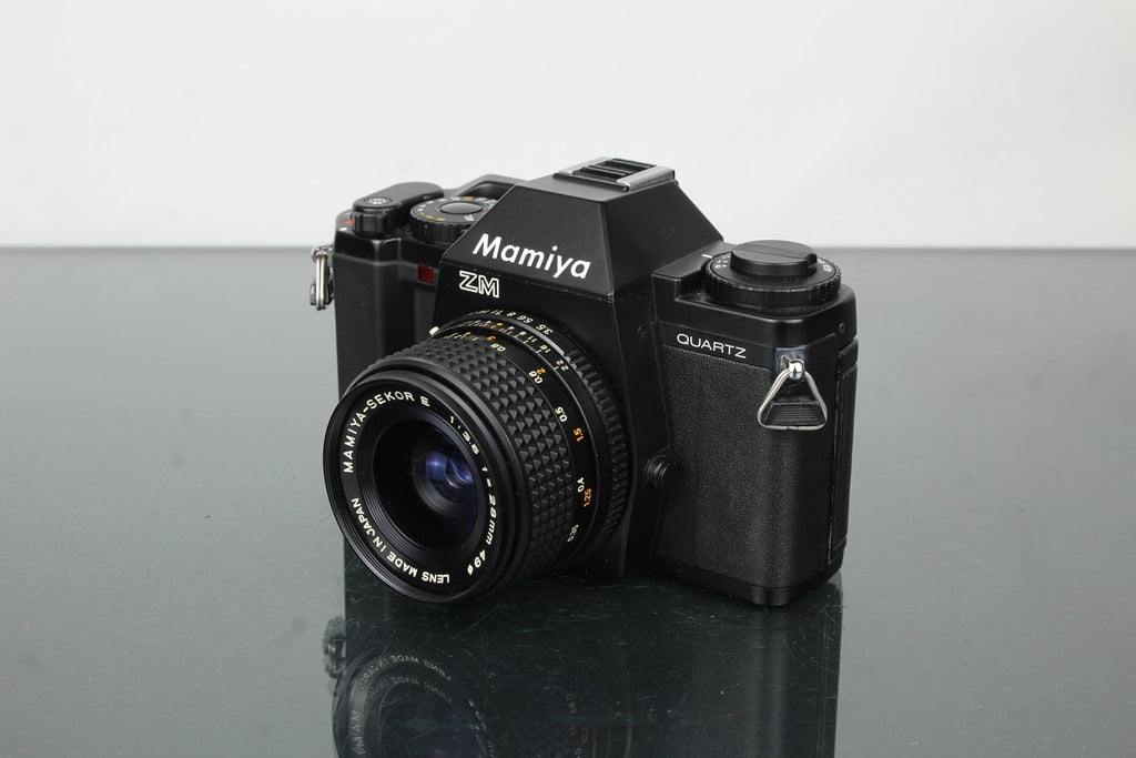 Mamiya ZM quartz + Mamiya - Sekor 1:3.5 28mm lens - Dutch|Thrift