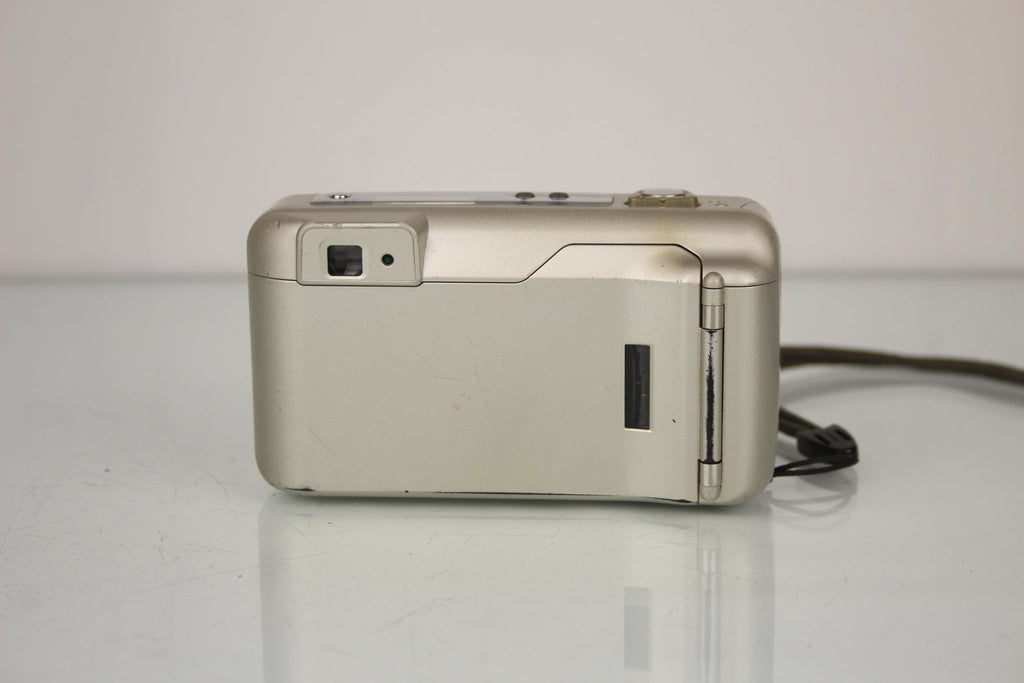 Minolta 110 Zoom - Dutch|Thrift