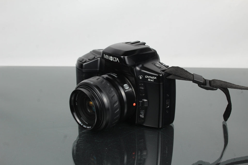 Minolta Dynax 5xl + 35 - 80mm 1:4(22) - 5.6 lens - Dutch|Thrift