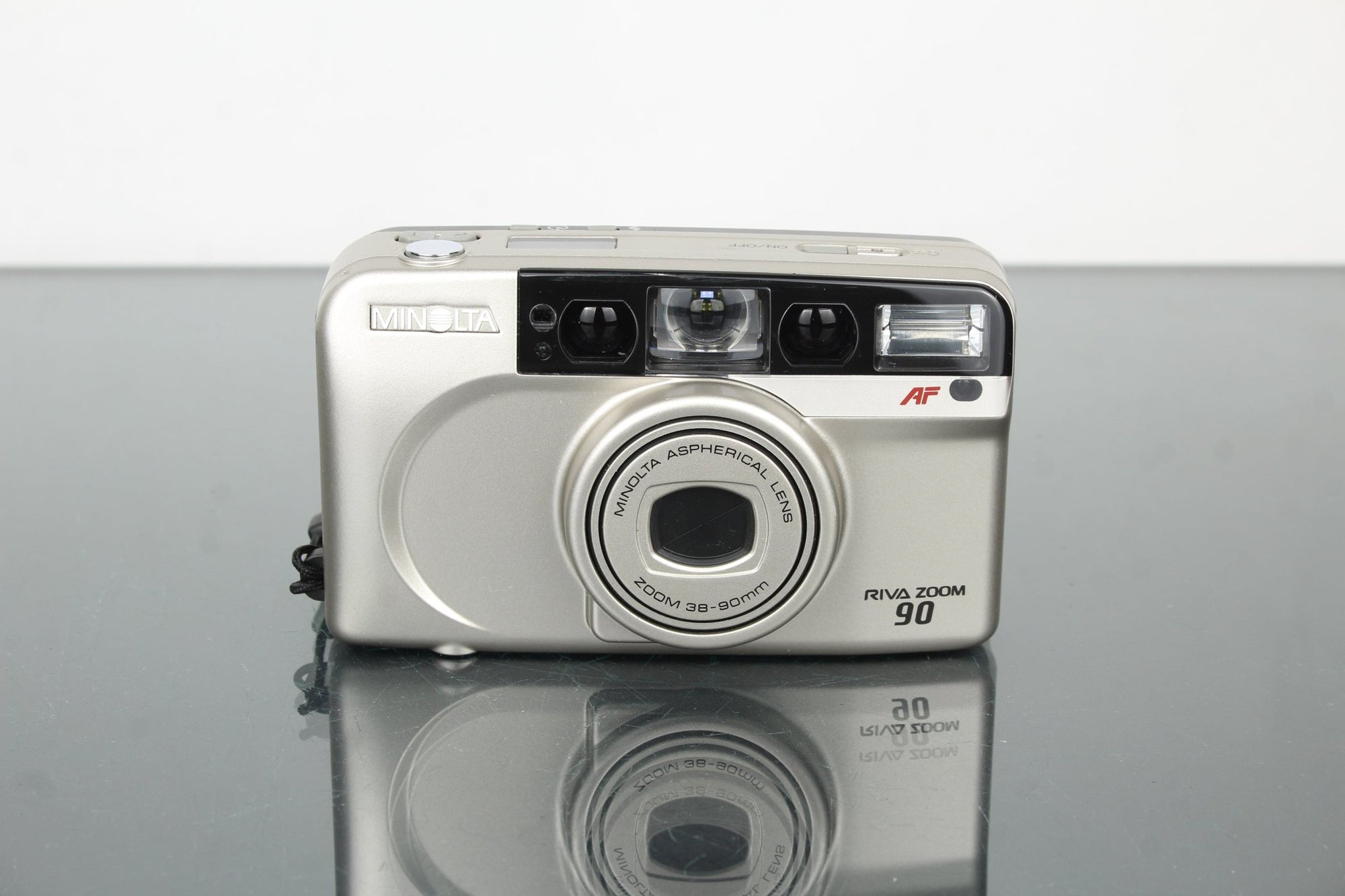 Minolta Riva Zoom 90 - Dutch|Thrift