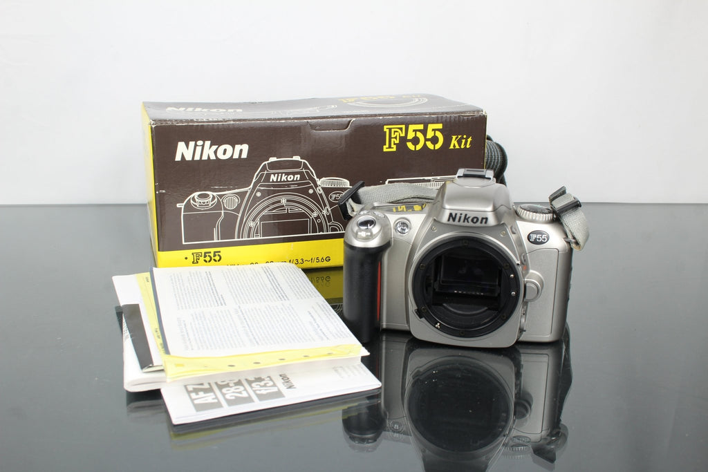 Nikon F55 - Dutch|Thrift