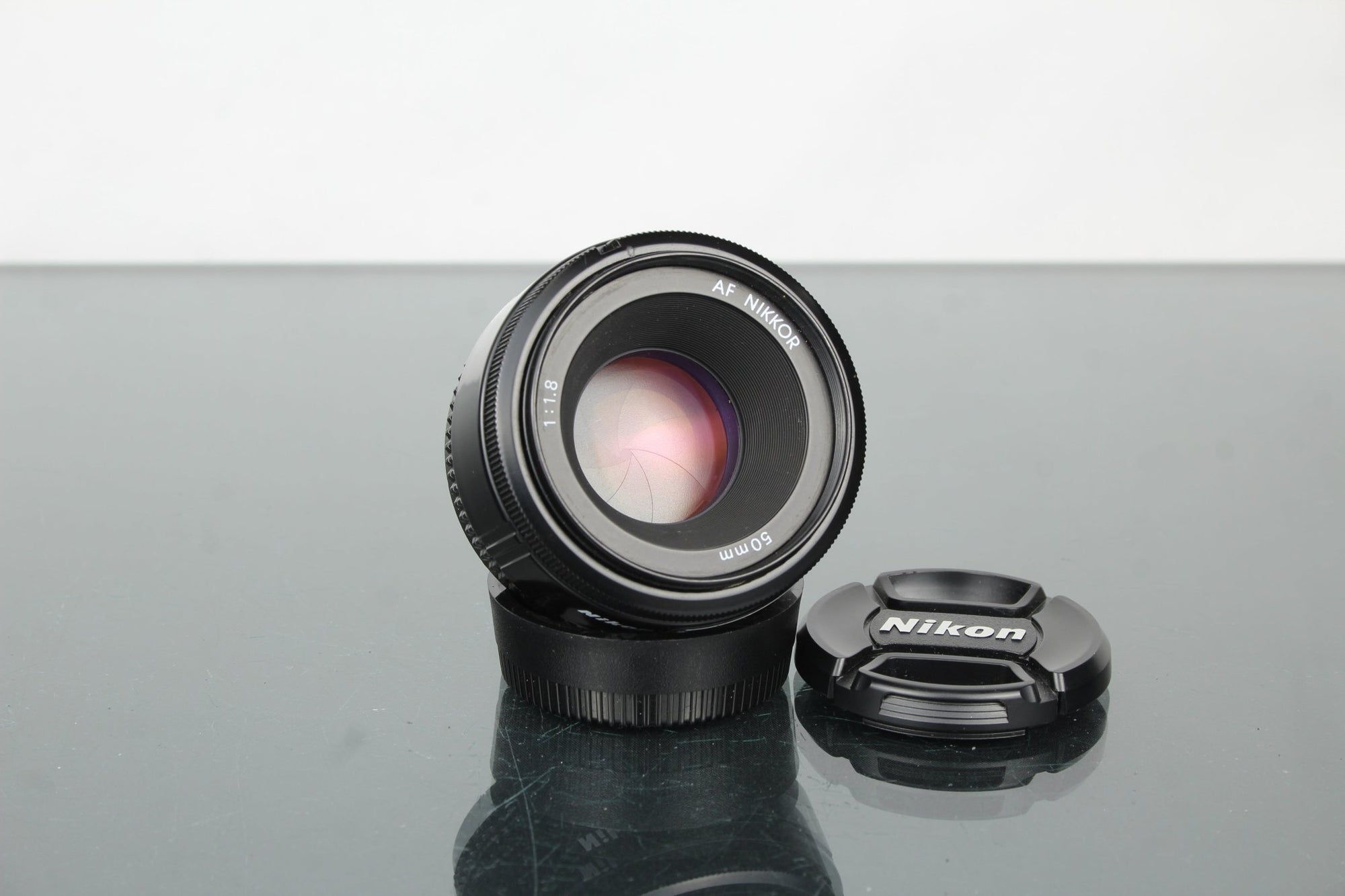 Nikon Nikkor 50mm 1:1.8 AF - Dutch|Thrift