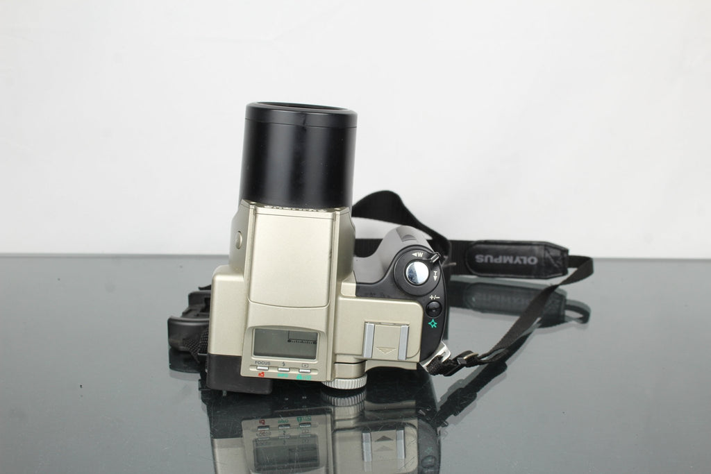 Olympus C - 2500L - Dutch|Thrift