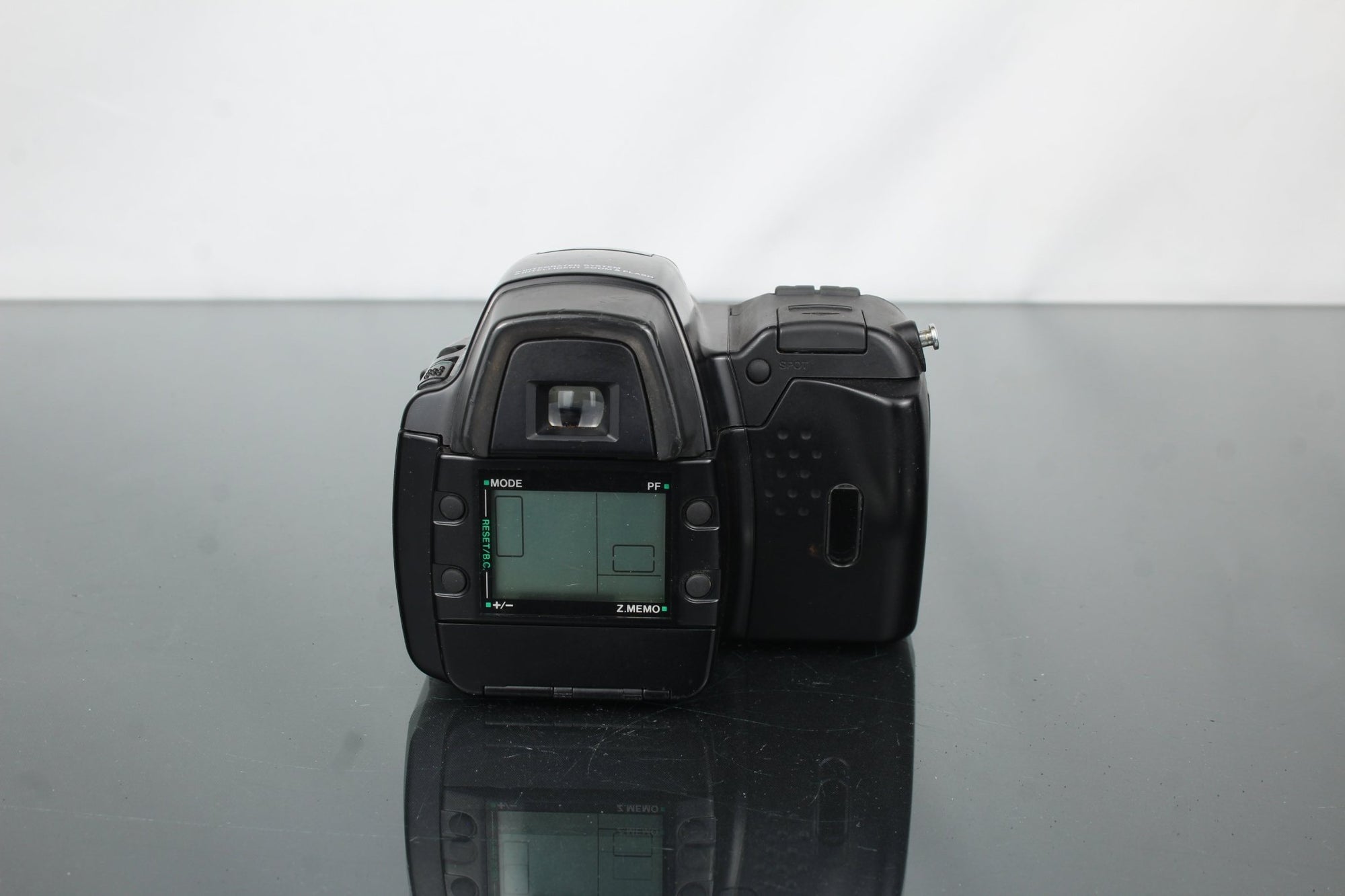 Olympus IS - 1000 - Dutch|Thrift