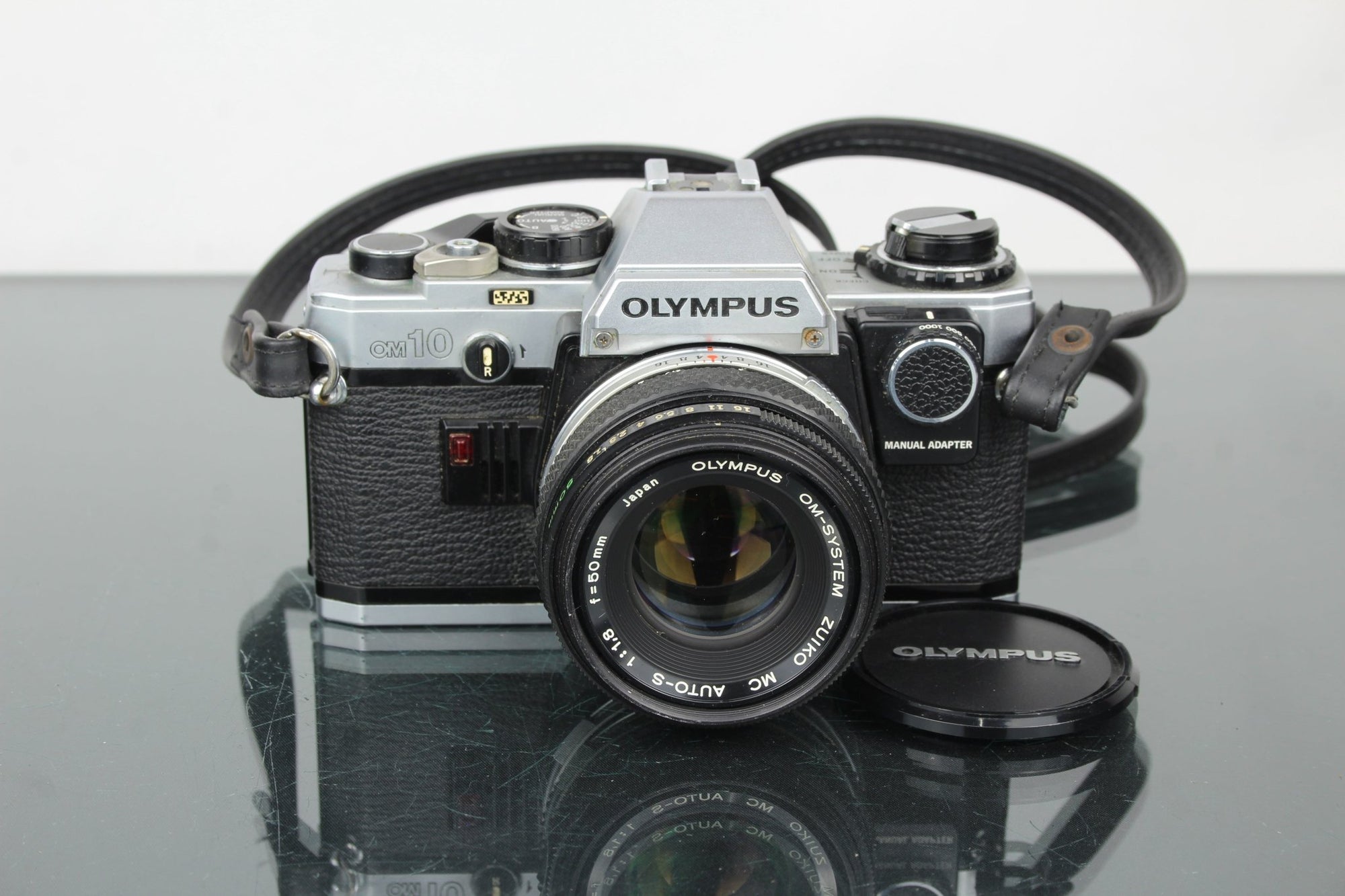 Olympus OM 10 + Olympus 50mm 1:1.8 - Dutch|Thrift