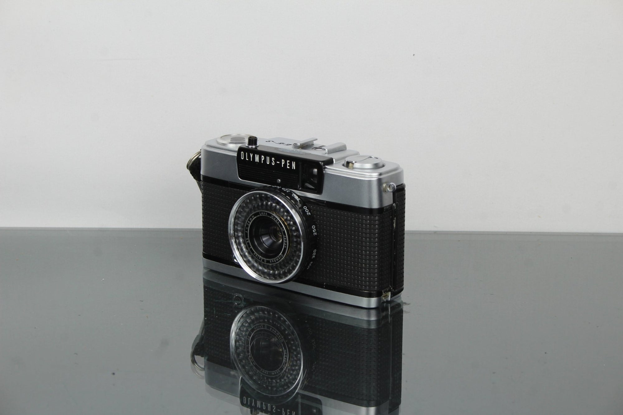 Olympus - Pen EE - 3 - Dutch|Thrift