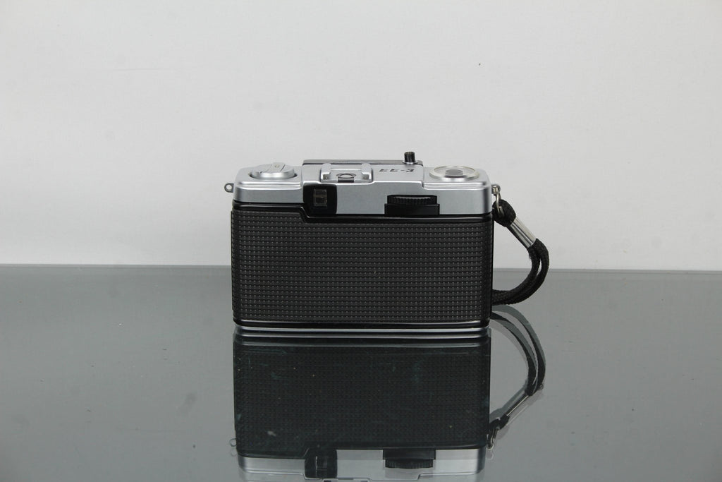 Olympus - Pen EE - 3 - Dutch|Thrift