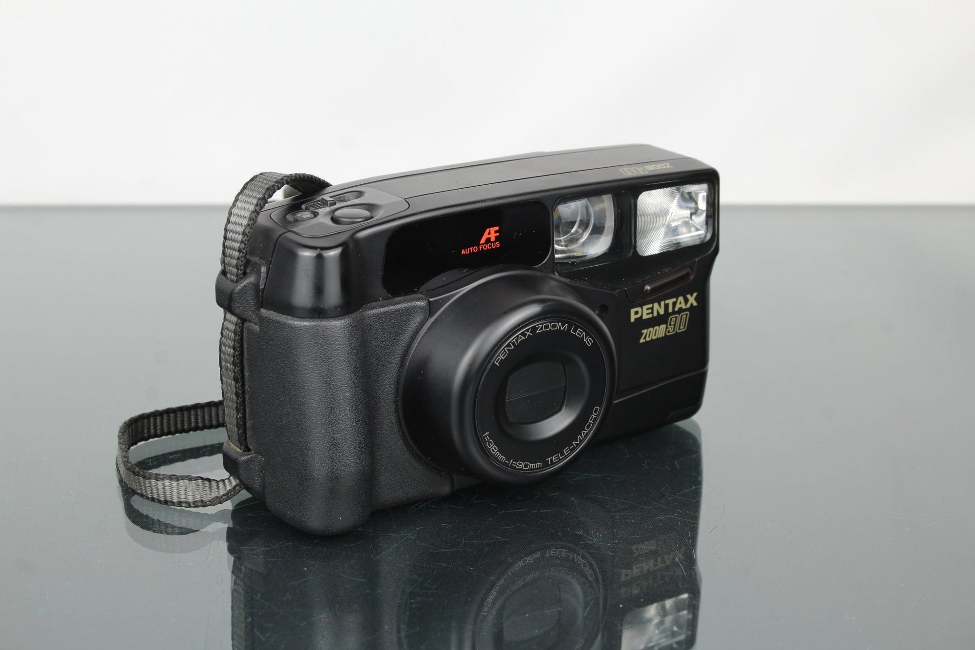Pentax Zoom 90 - Dutch|Thrift