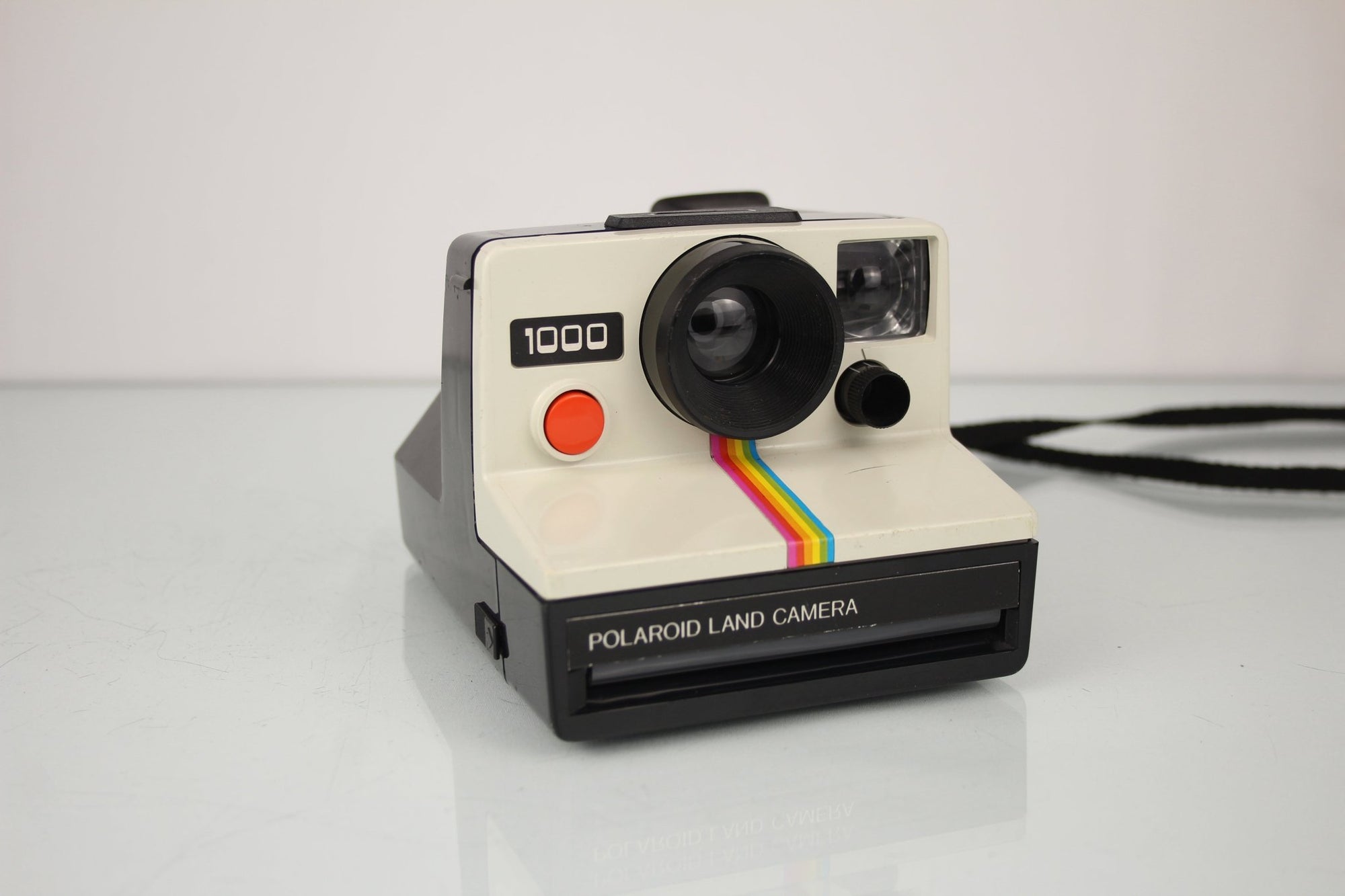 Polaroid Land Camera 1000 - Dutch|Thrift