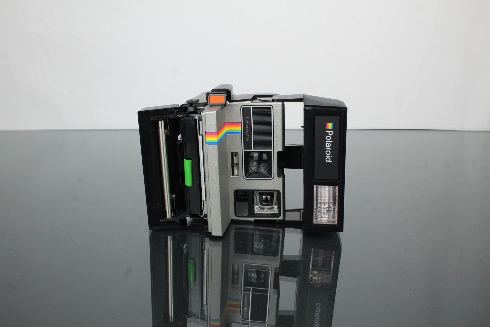 Polaroid Supercolor 635 - Dutch|Thrift