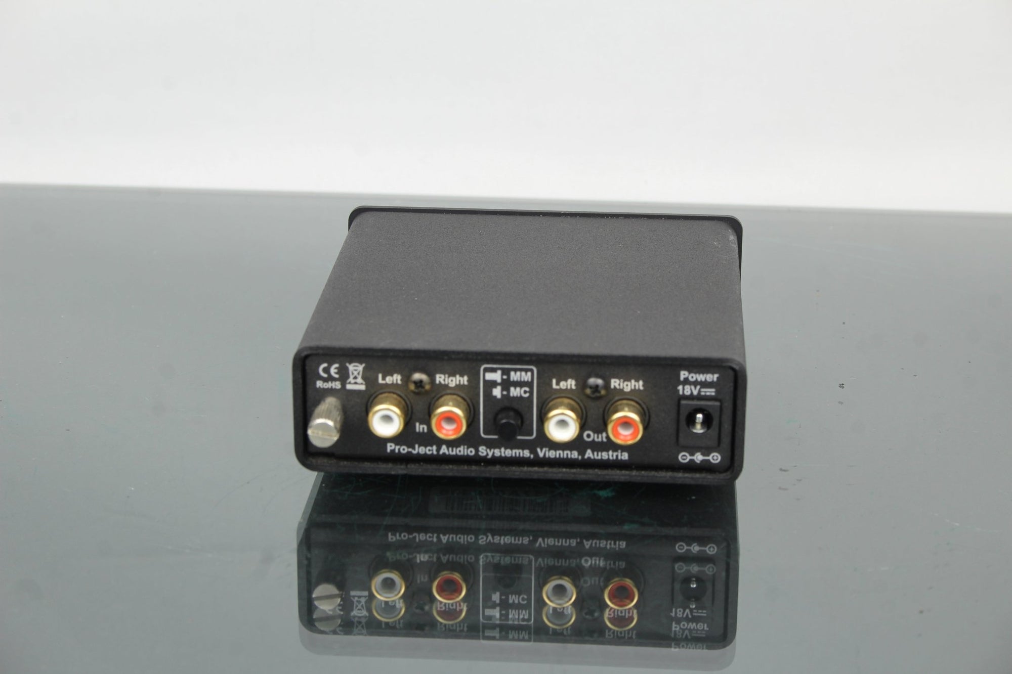 Pro - Ject Audio Systems Phono Box 18v - Dutch|Thrift
