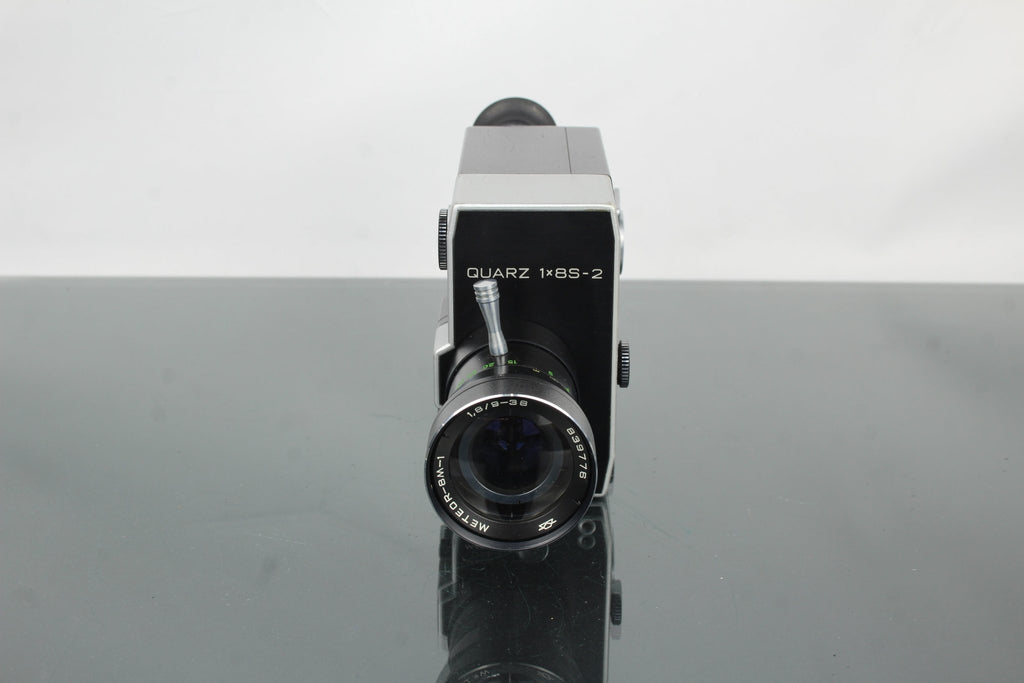 Quarz 1x8S - 2 + Meteor - 8M - 1 1.8/9 - 38 lens - Dutch|Thrift