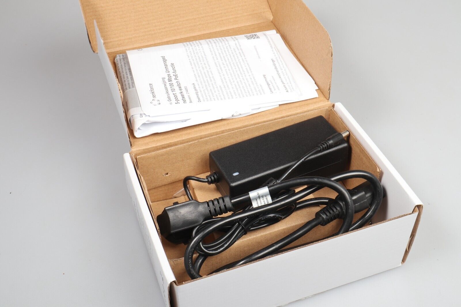 Renkforce 5 - Port Switch | Ethernet Network Hub - Dutch|Thrift