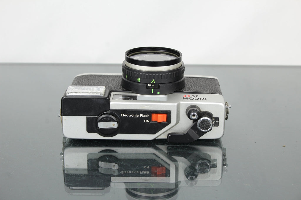Ricoh 35 EF - Dutch|Thrift