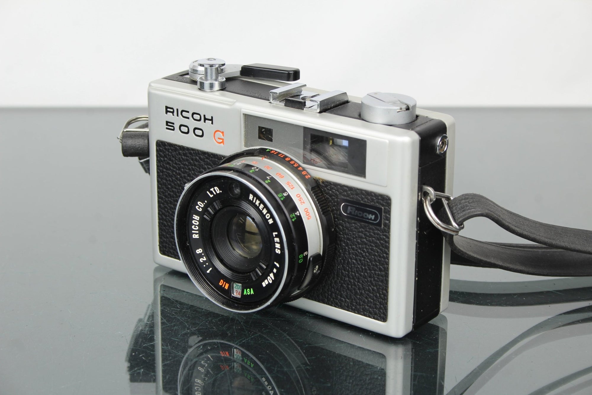 Ricoh 500 G - Dutch|Thrift