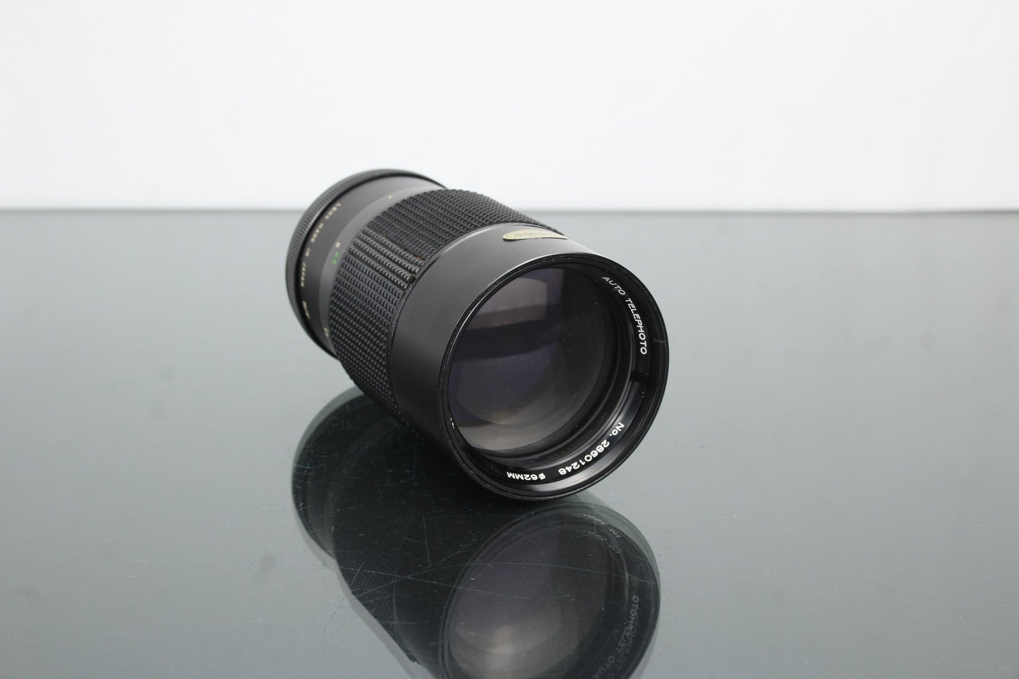 Vivitar auto telephoto 200mm 1:3.5 Nikon AI Mount - Dutch|Thrift