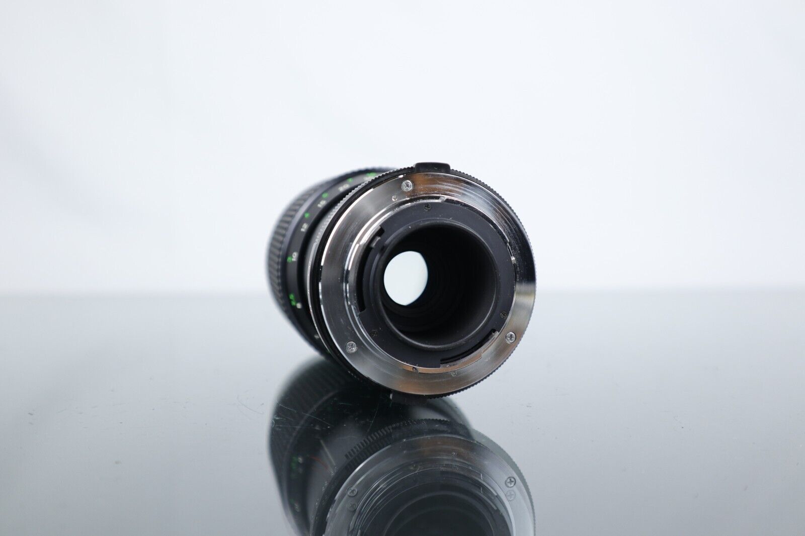 Vivitar MC Zoom Lens | 80 - 200mm 1:4.5 | Nikon F Mount - Dutch|Thrift